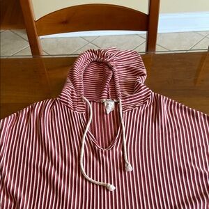 Striped Rust and White Hoodie Top. May be worn alone or over a tee. Very soft.